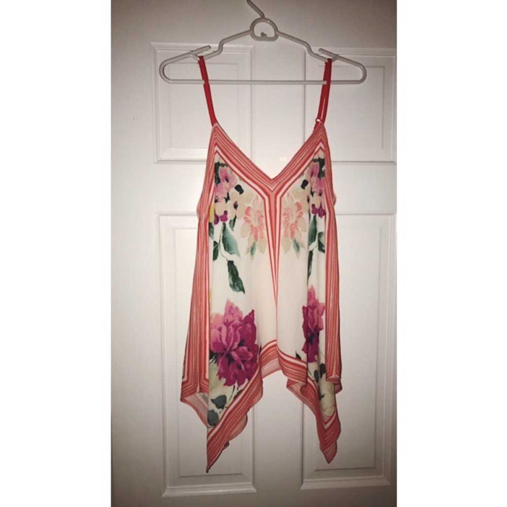 South Moon Under Jealous Tomato Handkerchief Top